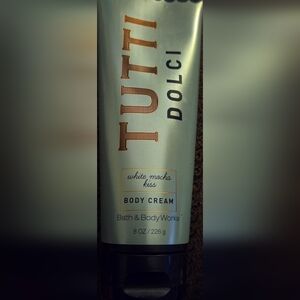 Bath & Body Works Tutti Dolci White Mocha Kiss Body Cream